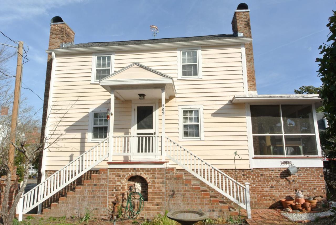 Villa Coor-Bishop Dependency New Bern Esterno foto